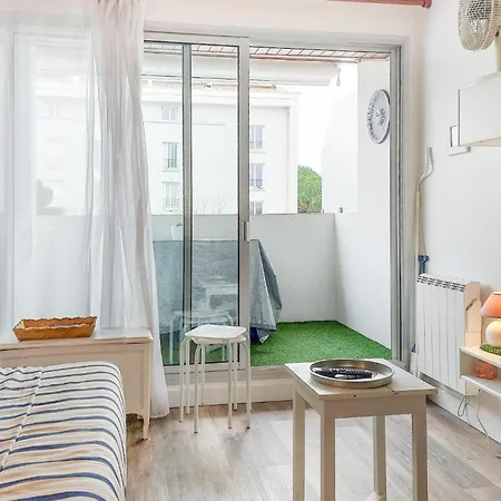 Apartment 1 Bedroom Amazing In *
