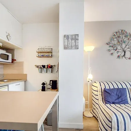 Apartment 1 Bedroom Amazing In Royan